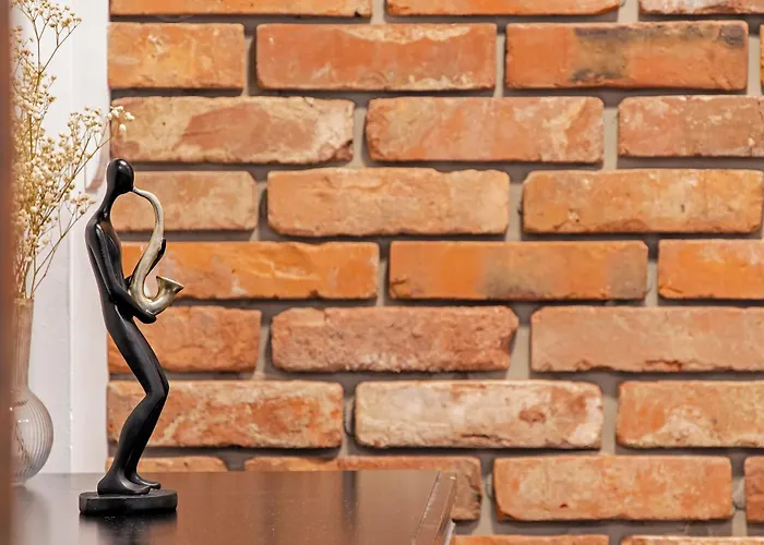 Rentplanet - Wyspianskiego * Познань