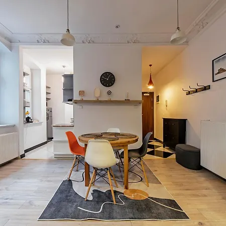 Rentplanet - Wyspianskiego 아파트