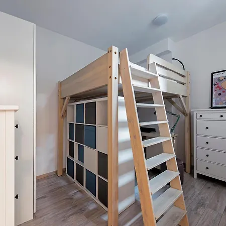 아파트 Rentplanet - Wyspianskiego